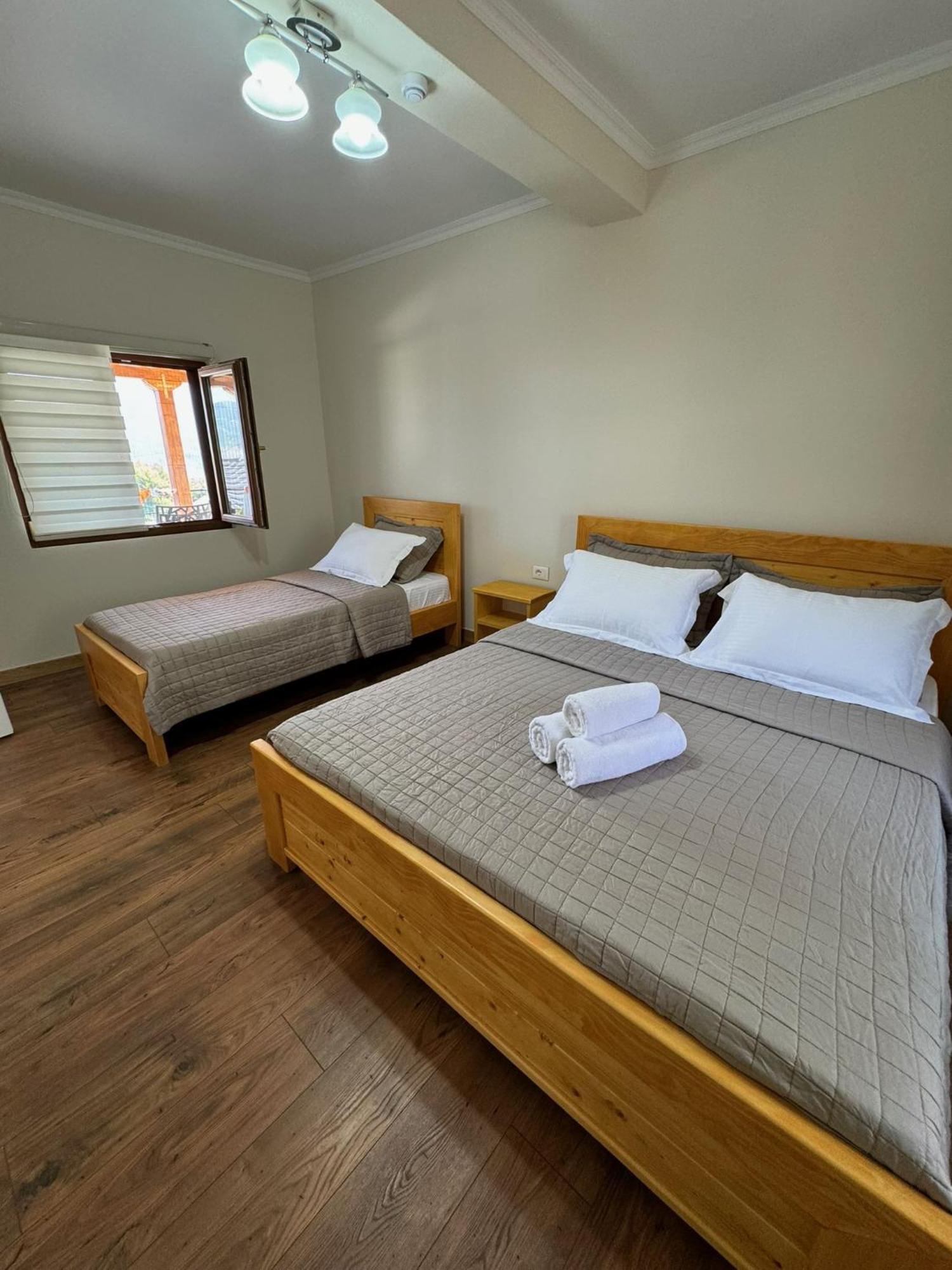 Villa Sana Rooms Përmet Eksteriør bilde