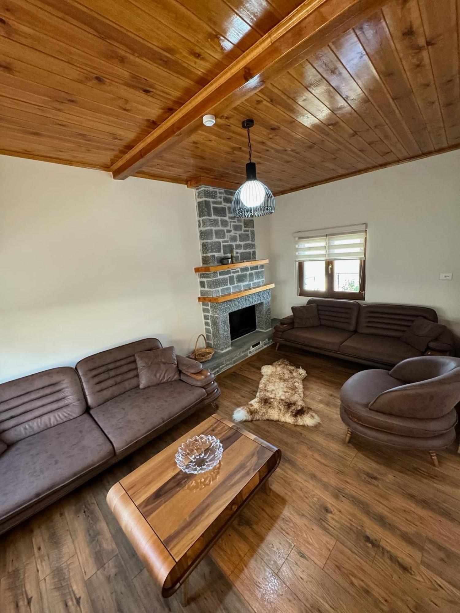 Villa Sana Rooms Përmet Eksteriør bilde
